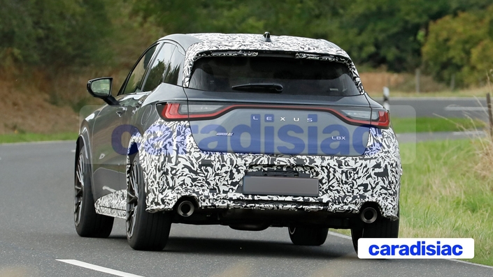 La fiche technique de cette auto est encore tenue secrète. Ce nouveau modèle pourrait afficher la même puissance ou peut-être plus que la précédente édition dont le bloc 1.6 turbo développait 304 ch et 400 Nm de couple.