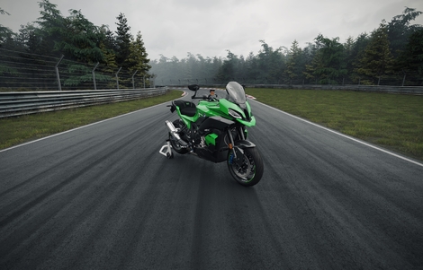 BMW sort le grand jeu pour les 100 ans du Nürburgring avec trois modèles en édition limitée