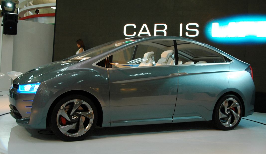 Salon de Kuala Lumpur 2010 : concept Perodua Bezza, celle 