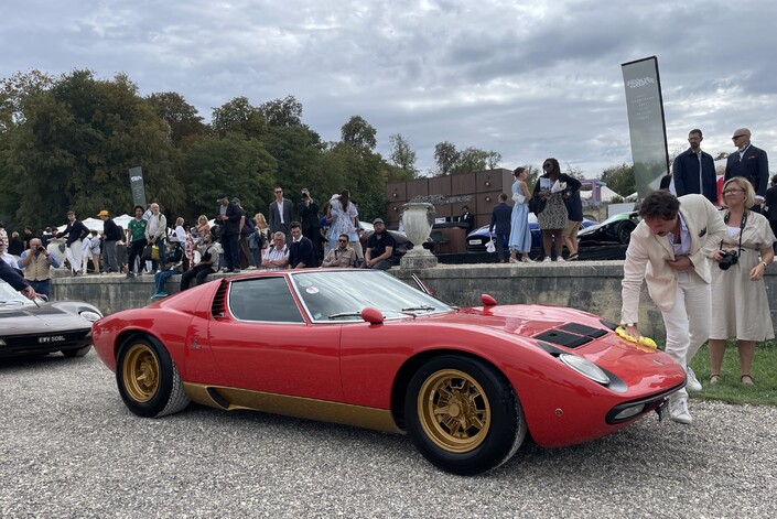 Lamborghini Miura SV