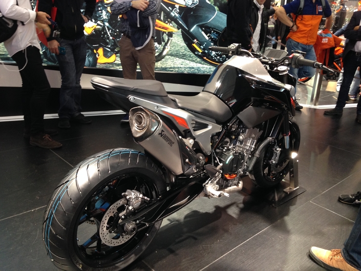 Salon de Milan 2017 en direct : KTM 790 Duke