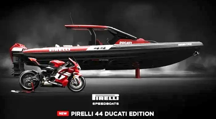 Ducati faisait des radios, Suzuki des métiers à tisser et BMW des moteurs d’avion : avant les motos, que fabriquaient les grandes marques ?