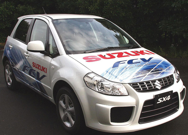 Suzuki SX4-FCV à l'hydrogène : essai routier autorisé