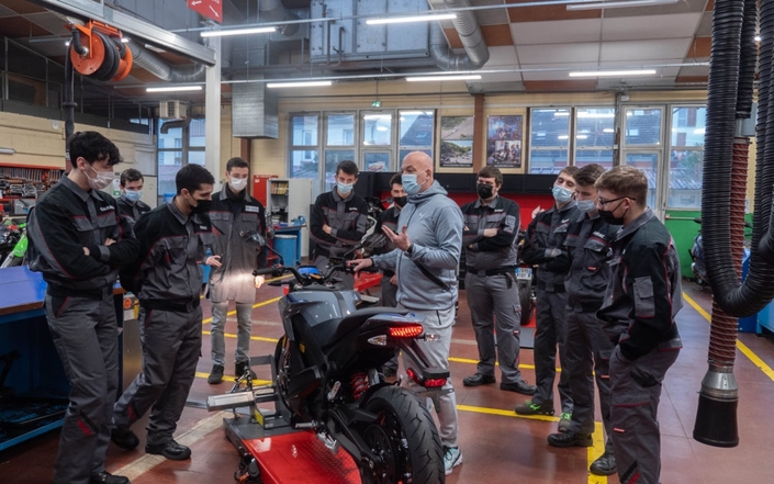 Une formation qui inclut dorénavant la mobilité électrique.