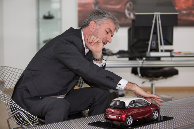 Le patron du style Opel explique et défend "son design"