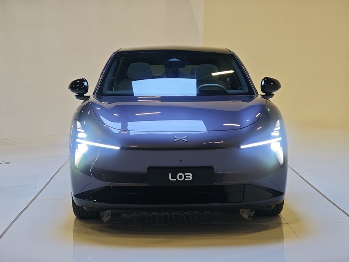 Xpeng L03