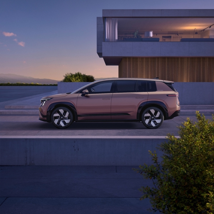 Le Skoda Peaq cherchera à s'imposer dans la catégorie des grandes familiales électriques, où la concurrence est encore très clairsemée.