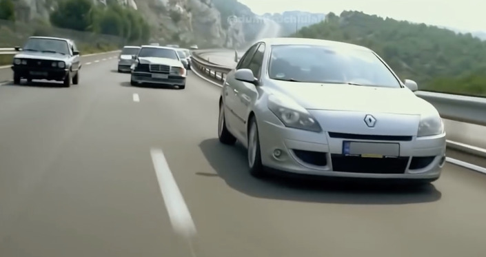 Il glisse son Scénic à vendre dans Fast & Furious et Taxi