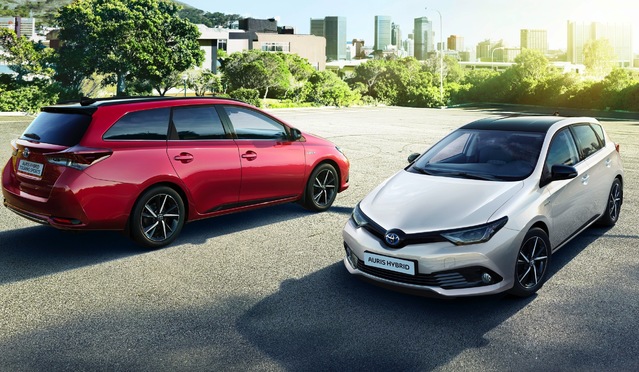 Toyota Auris : elle cède à la mode du bicolore