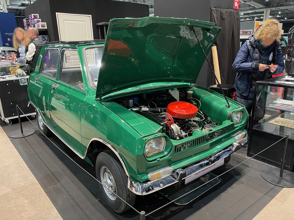 Surnommée Isabelle, la Simca 936 aurait pu devenir la première mini ...