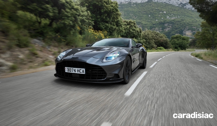 L’Aston Martin Vanquish.