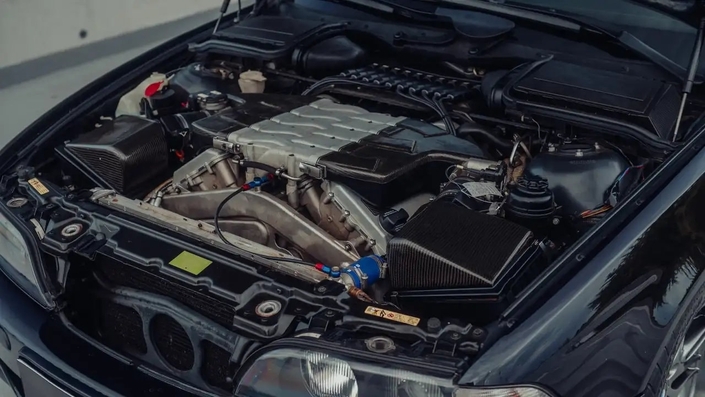 Oui, cette surprenante BMW M5 à W10 Volkswagen était utilisée par Ferdinand Piëch