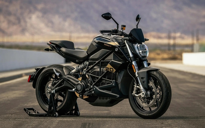 Une édition limitée, des coloris inédits et des tarifs revus à la baisse pour Zero Motorcycles