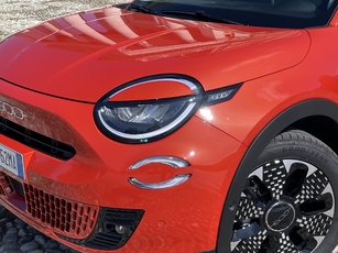 Compartiment Plage Arrière Pour Fiat 600 / 600e 2023 - Accessoire De Rangement Coffre, Matière Synthétique Noire