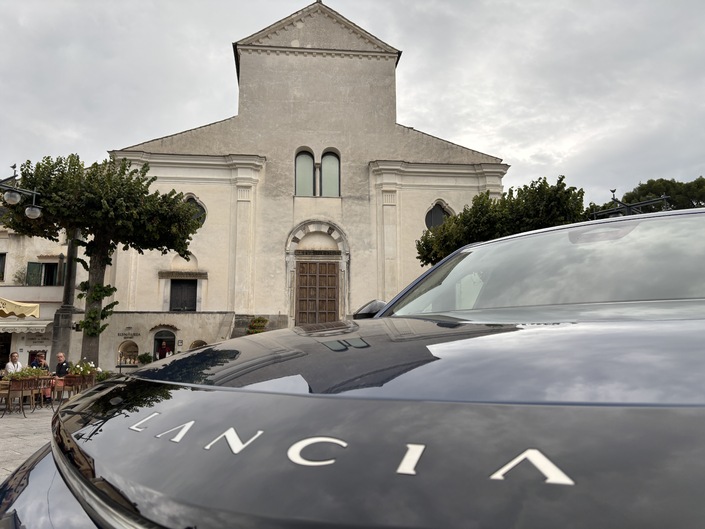 Lancia Gamma : pour ceux qui n’aiment pas les Peugeot 3008 et DS N°7 !