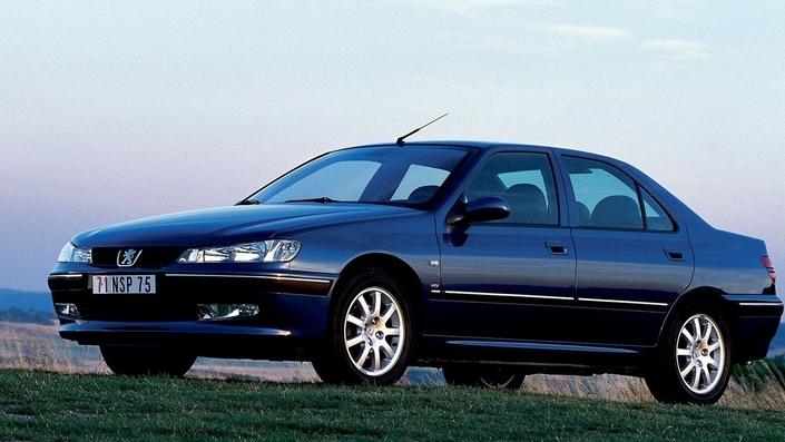 Dotée d'un 2,2 l dès 2000, la Peugeot 406 se signale par une très grande homogénéité.