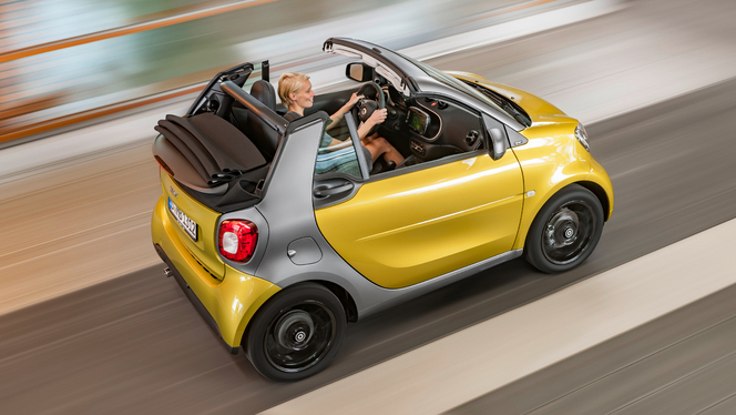 Salon de Francfort 2015 : Smart Fortwo cabrio officialisée : de l'air