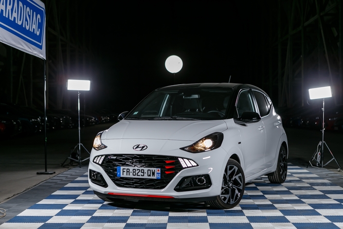 Hyundai i10 : à (re)découvrir - Salon de l'auto Caradisiac 2020