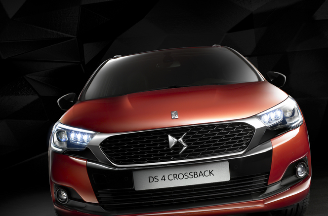 Salon de Francfort 2015 - Berline et Crossback: la DS4 se dédouble