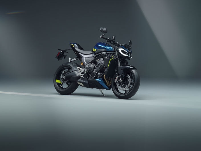 Triumph annonce en avant-première trois nouveaux modèles pour 2027