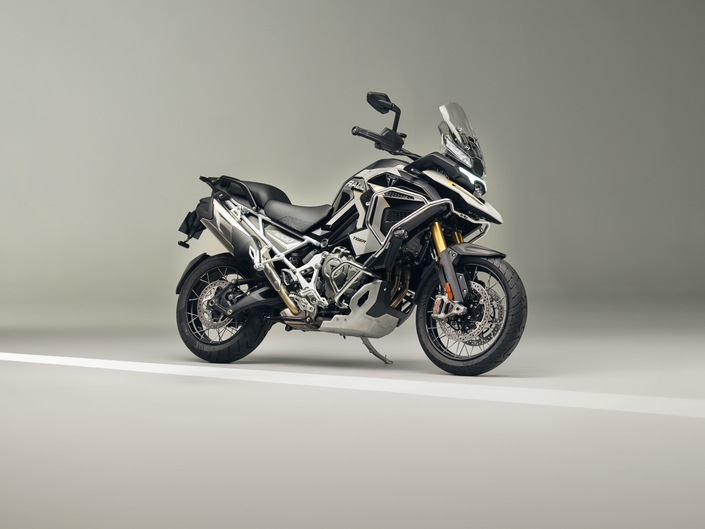 Triumph annonce en avant-première trois nouveaux modèles pour 2027