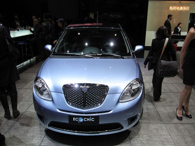 Les nouvelles Lancia Ypsilon et Musa ecochic essence/GPL