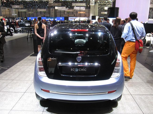 Les nouvelles Lancia Ypsilon et Musa ecochic essence/GPL