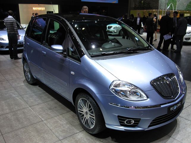 Les nouvelles Lancia Ypsilon et Musa ecochic essence/GPL