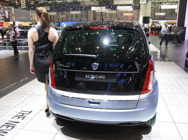 Les nouvelles Lancia Ypsilon et Musa ecochic essence/GPL