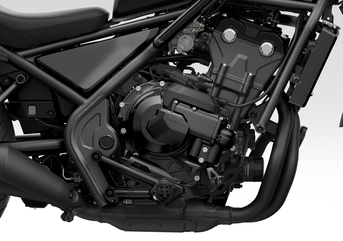 Honda CMX500 Rebel 2027 : le cruiser A2 adopte la technologie E-Clutch et un écran TFT