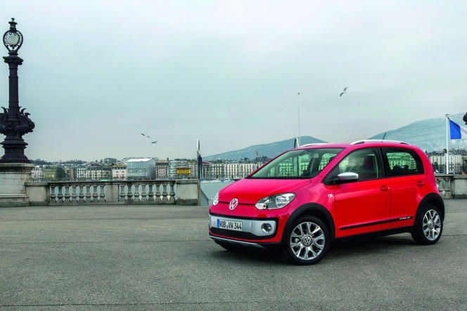 Toutes les nouveautés de Genève 2013 - Volkswagen Cross Up! : baroudeuse ?