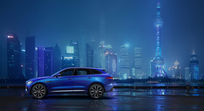 Salon de Francfort 2015 : Jaguar montre partiellement son SUV F-Pace