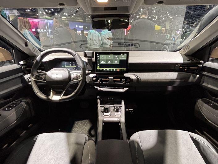 Dacia Striker, le nouveau SUV pour les familles vendu seulement 23 500 €