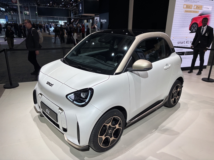 Environ 300 km d'autonomie et un prix de départ sous les 20 000 € pour la nouvelle Smart #2.