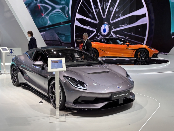 Denza : la marque luxe de BYD peut-elle vraiment faire trembler Mercedes et Porsche ?