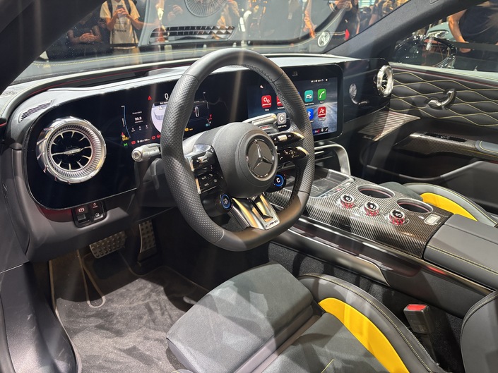 Mondial de l'Auto 2026 - AMG GT 4 portes : 1 169 ch électriques qui simulent des plaisirs thermiques !