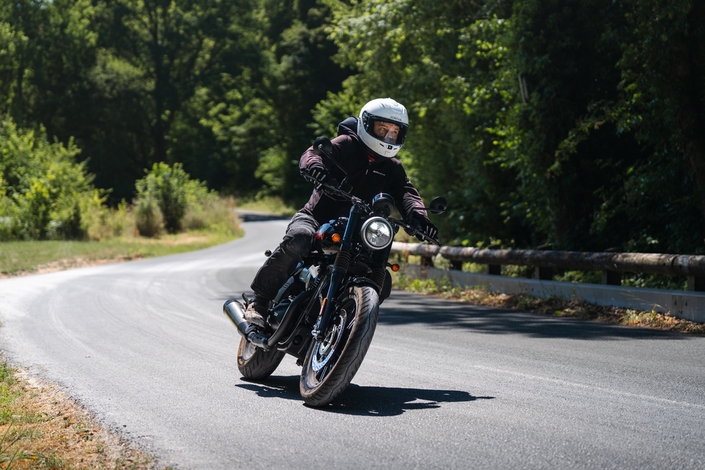 Essai BSA Bantam 350 : Pas chère et franchement bien !