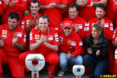 Formule 1 - Ferrari: Le torchon brûlerait-il entre Massa et Baldiserri ?