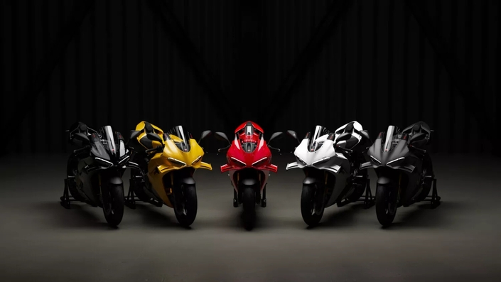 Ducati Panigale V4 S : toujours plus vite pour la référence sportive de Ducati