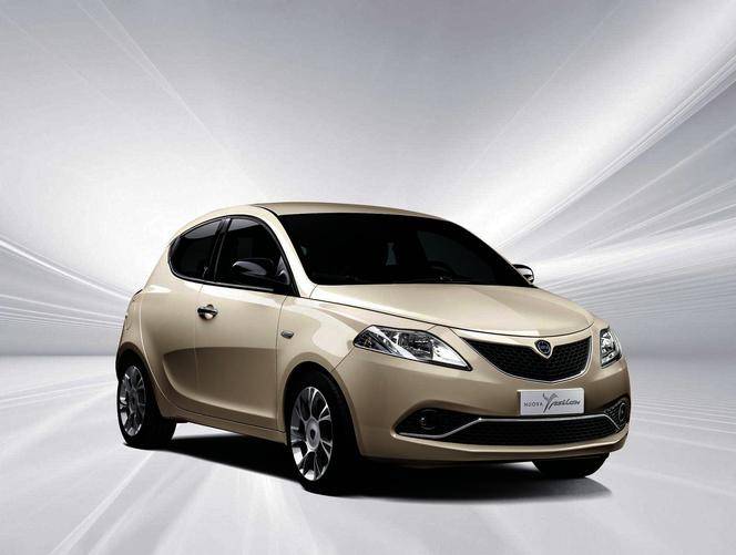 Salon de Francfort 2015 - Lancia Ypsilon restylée : anecdote