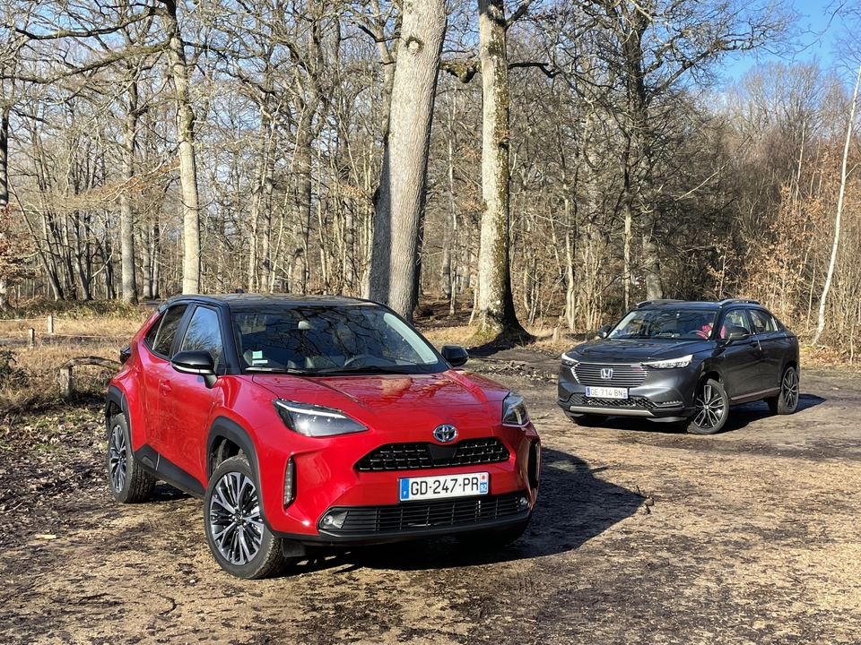 Comparatif vid??o - Toyota Yaris Cross vs Honda HR-V : deux visions de l ...