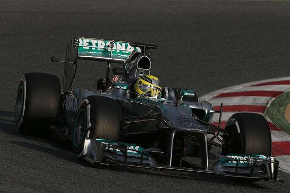 Essais F1 Barcelone Jour 1 : Nico Rosberg devance d'un rien Kimi Räikkönen
