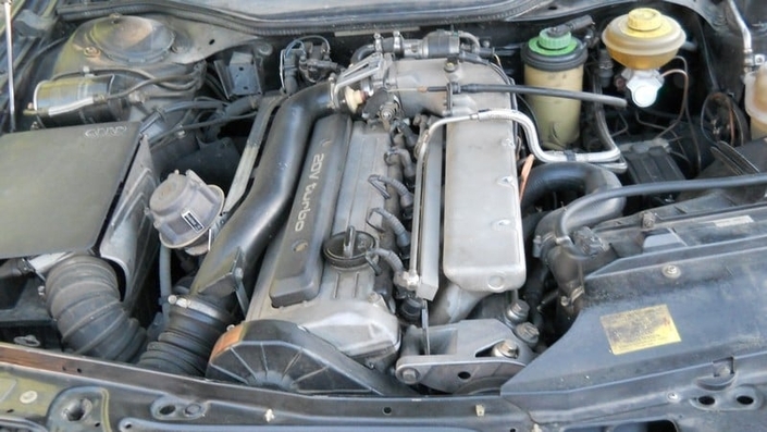 Etonnamment, le 5-cylindres en ligne turbo de l'Audi 200 est d'une très grande solidité, même en 20 soupapes.