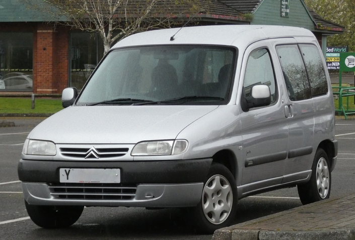 Berlingo et Kangoo, pionniers de la catégorie des ludospaces