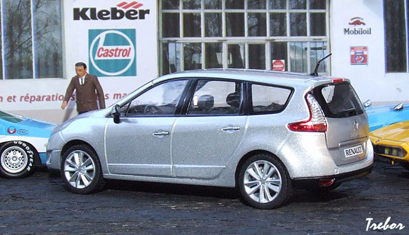 Renault scenic 1 43