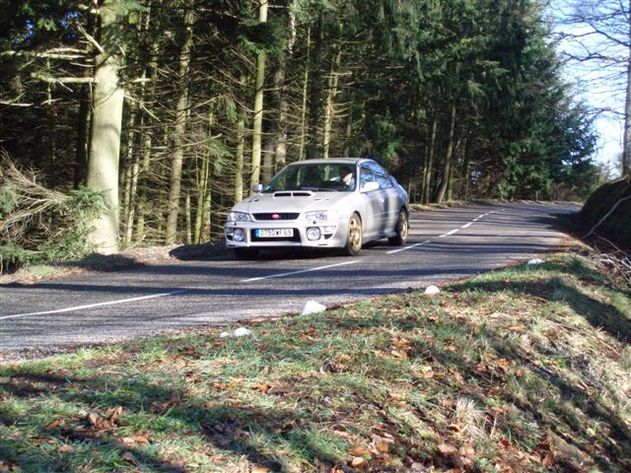 Road Book : Virée dans les Monts du Lyonnais en Subaru..