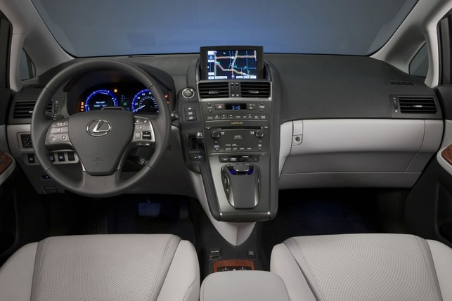 La Lexus HS 250h 2010 dévoilée au Salon de Détroit 2009
