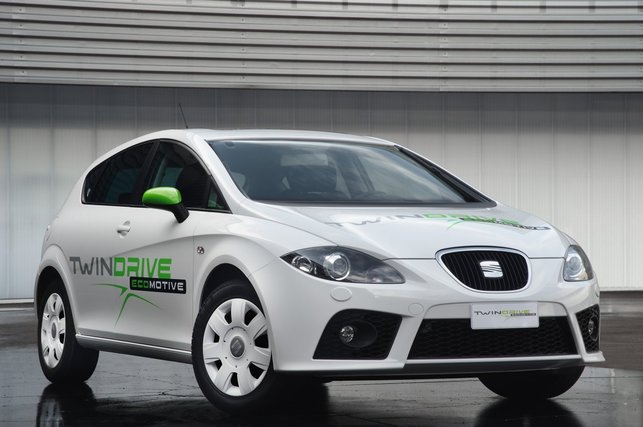 Un nouveau prototype hybride rechargeable : la Seat León Twin Drive Ecomotive