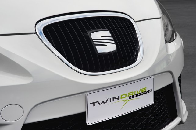 Un nouveau prototype hybride rechargeable : la Seat León Twin Drive Ecomotive