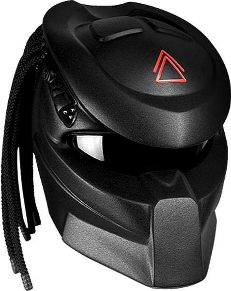 Insolite - Casque un look Predator homologu 